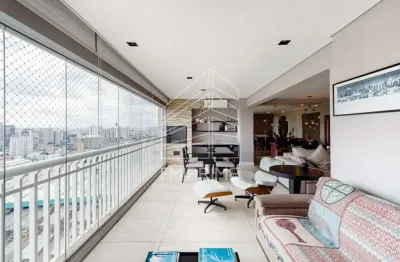 Apartamento de 162m² com 3 suítes, 3 vagas, no condomínio clube liv barra funda