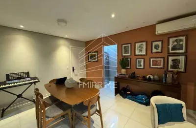 Apartamento para venda com 3 dormitórios, 1 suíte, recém reformado, varanda gourmet e 2 vagas