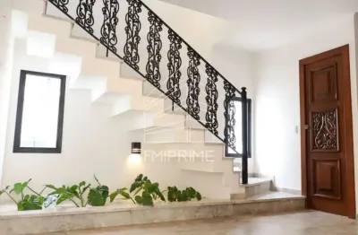 Casa térrea com piscina -Jardim das bandeiras - Vila Madalena -