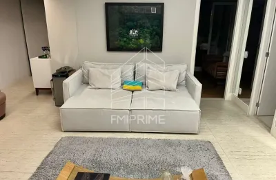 Brooklin mobiliado,  varanda  1 suíte , closet,   banheiro e lavabo, 2 vagas