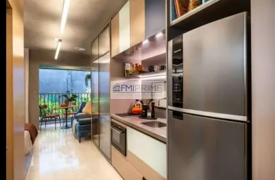 Apartamento studio em pinheiros  sacada fechada com vidros.