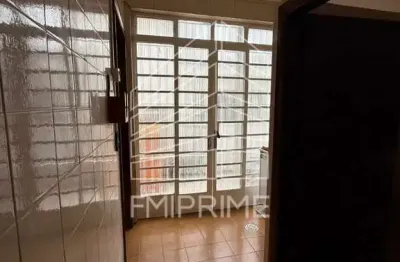 Casa com 2 quartos para alugar na Rua Capital Federal, 1, Sumaré, São Paulo