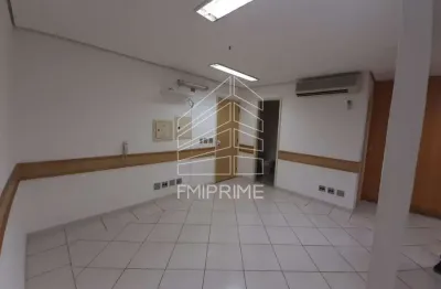 Sala comercial de 34 m2 com 1 vaga , em perdizes, próximo ao metrô.