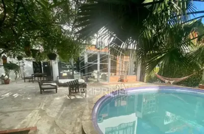 Oportunidade!! casa a venda em perdizes com 453m2, quintal com piscina!!