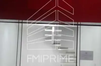 Loja completamente reformada em galeria da rua da consolação