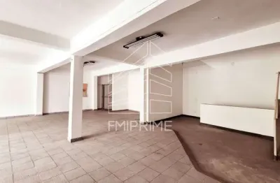 Ponto comercial para alugar na Rua Guaicurus, 48, Água Branca, São Paulo