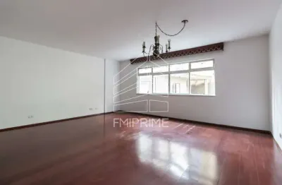 Oportunidade no paraíso ? amplo, bem localizado e pronto para morar.