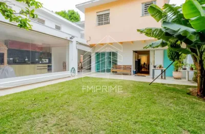 Casa para venda em Pacaembu com 5 quartos, sendo 3 suítes , 523m²