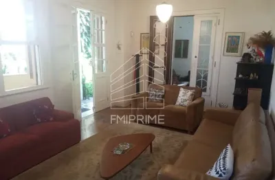 Casa com 4 quartos para alugar na Rua Gomes Freire, 1, Lapa, São Paulo