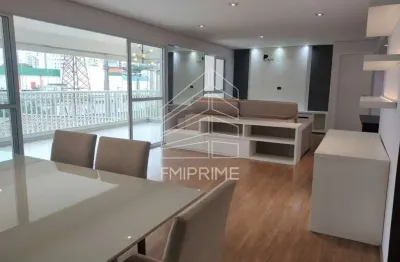 Apartamento para alugar de 162m² em andar baixo, 3 suítes e 3 vagas - Condomínio com lazer completo