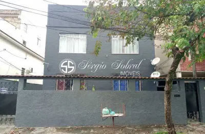 OSWALDO CRUZ : Excelente apartamento amplo,  sala , 2 dormitórios , banheiro social , cozinha , área de serviço e garagem .