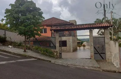 Casa com 3 dormitórios à venda, 233 m² por r$ 954.000,00 - centro - lindóia/sp
