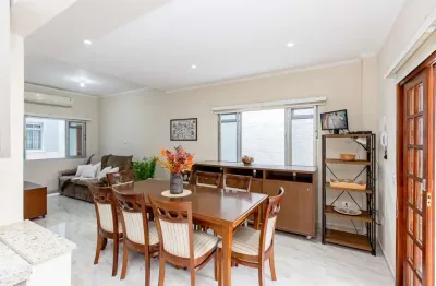 Sobrado para venda em Jardim Caravelas com 5 quartos, sendo 1 suíte , 200m²