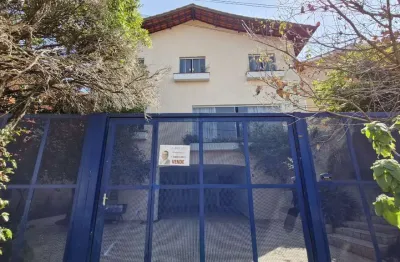 Casa para venda em Jardim Leonor com 4 quartos, sendo 1 suíte , 350m²
