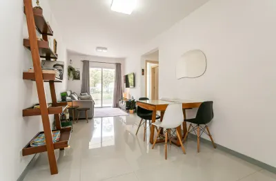 Apartamento de 2 dormitórios sendo 1 suíte à venda no pantanal, em florianópolis.