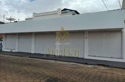 Casa comercial para alugar no Centro, Batatais 