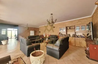 Casa com 8 quartos à venda no Jardim Macedo, Ribeirão Preto 