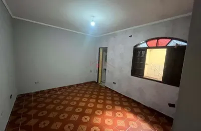 Casa para Locação em São Paulo, Jardim Rodolfo Pirani, 1 dormitório, 1 banheiro