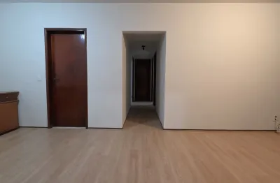 Oportunidade para locação na rua astorga com ótimo preço | 3 dormitórios (1 suíte) – ed. jatiúca (próximo da av maringá