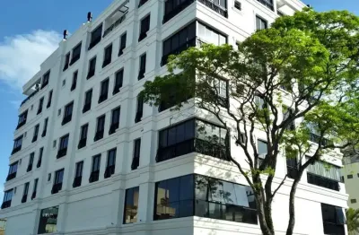 Apartamento aconchegante com 2 suítes na praia de bombas e vista-mar