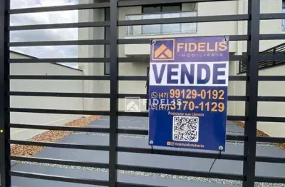 O sobrado para unir a sua família e celebrar os melhores momentos juntos, com segurança, espaço, privacidade e liberdade.   e á apenas 350m da avenida