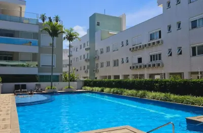Apartamento com dois dormitórios perto do mar e do centrinho de ingleses