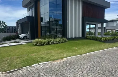 Linda casa alto padrão na praia dos ingleses em condominio fechado na praia dos ingleses