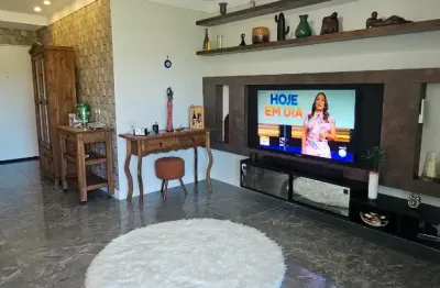 Lindo apartamento mobilado no condomínio aguas verdes na praia dos ingleses