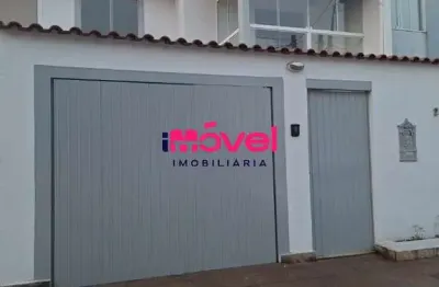 Casa com 4 quartos à venda no jardim amália, volta redonda  por r$ 550.000