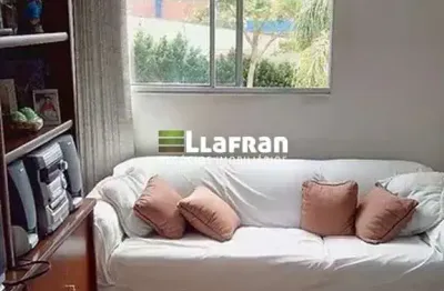 Apartamento com 2 quartos à venda na Rua Januário Zingaro, 252, Jardim Paris, São Paulo