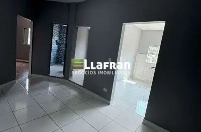 Casa com 2 quartos à venda na Rua Filipinas, 01, Parque Paraíso, Itapecerica da Serra