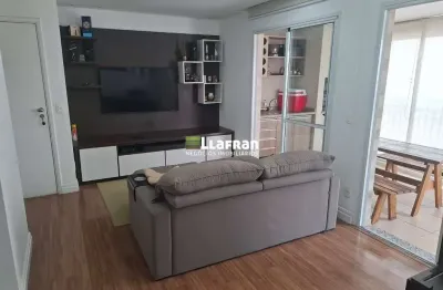 Apartamento com 3 quartos para alugar na Rua Bacaetava, 66, Vila Gertrudes, São Paulo