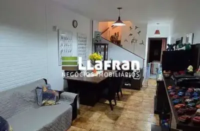 Casa com 2 quartos à venda na Rua Chile, 01, Jardim América, Taboão da Serra