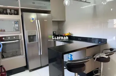 Casa com 4 quartos à venda na Rua Avelina Nogueira do Prado, 01, Jardim Monte Alegre, Taboão da Serra