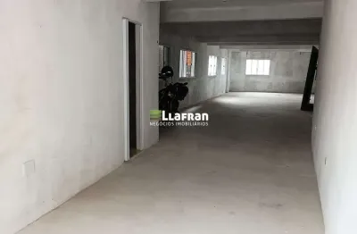 Sala comercial para alugar na Rua Rosa Provencial Delgado, 0001, Parque Pinheiros, Taboão da Serra