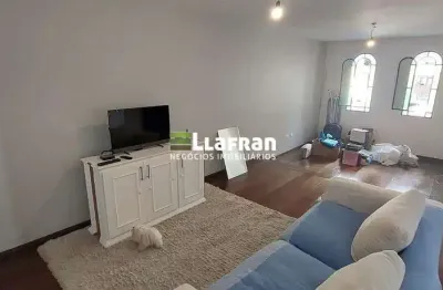 Casa com 3 quartos para alugar na Rua Avelina Nogueira do Prado, 0001, Jardim Monte Alegre, Taboão da Serra