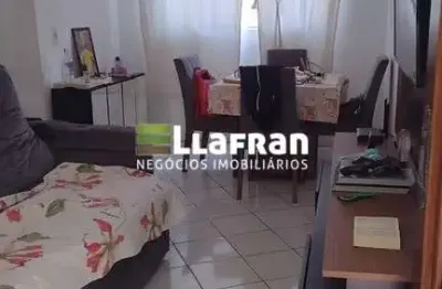 Apartamento com 2 quartos à venda na Avenida Paulo Ayres, 75, Parque Pinheiros, Taboão da Serra