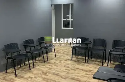 Sala comercial para alugar na Estrada São Francisco, 2008, Jardim Wanda, Taboão da Serra