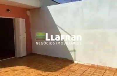Casa com 4 quartos à venda na Rua Pedro Gonçalves, 0001, Parque Marabá, Taboão da Serra
