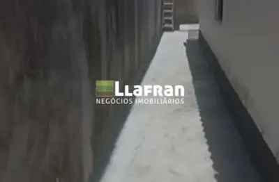 Casa com 2 quartos para alugar na Avenida Doutor José Maciel, 0000001, Jardim Maria Rosa, Taboão da Serra