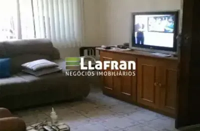 Casa com 2 quartos à venda na Estrada De São Francisco, 001, Jardim Wanda, Taboão da Serra