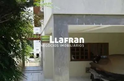 Casa com 3 quartos à venda na Rua Celeste de Souza Cardi, 01, Jardim das Vertentes, São Paulo