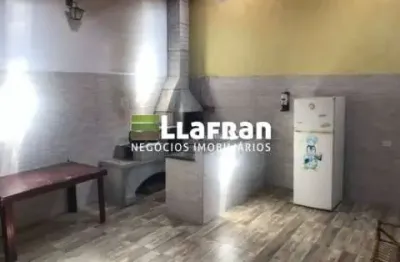 Casa com 3 quartos à venda na Avenida Coripheu de Azevedo Marques, 0001, Jardim Santa Terezinha, Taboão da Serra