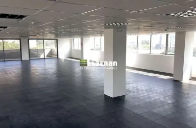 Sala comercial para alugar na Rua Luiz Seráphico Júnior, 01, Jardim Caravelas, São Paulo