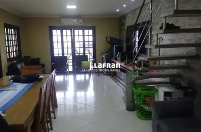 Casa com 3 quartos à venda na Rua Francisca Roncada Parolise, 01, Jardim Wanda, Taboão da Serra