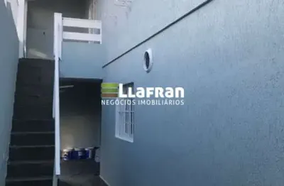 Casa com 2 quartos à venda na Rua Salvador Peluso Basile, 01, Jardim Santa Rosa, Taboão da Serra