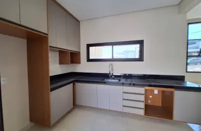 Lindo sobrado em jardim santa helena com 3 dormitórios bem localizado