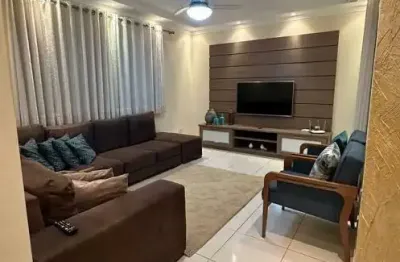 Lindo sobrado em brás cubas mogi das cruzes com 3 dormitórios