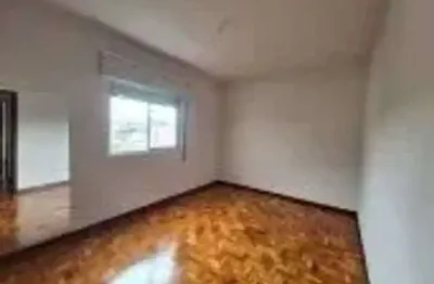 Lindo apartamento para locação de 80m2, com 2 quartos e sacada na quarta parada - são paulo - sp