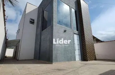 Sobrado com 3 dormitórios à venda, 220 m² por r$ 780.000,00 - balneário dos golfinhos - caraguatatuba/sp